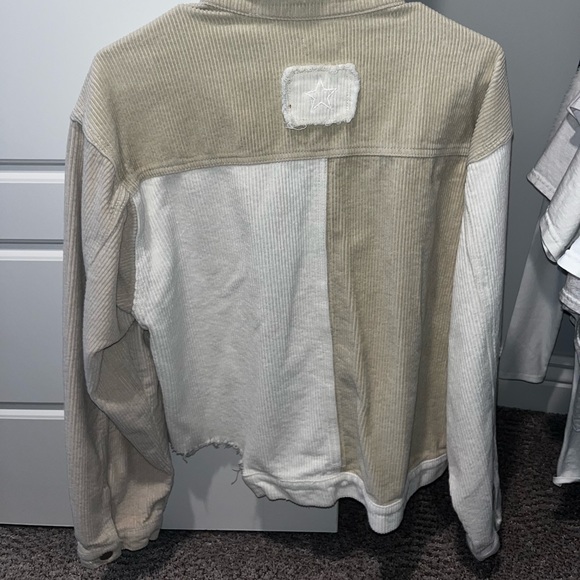 Jacket - Picture 2 of 3